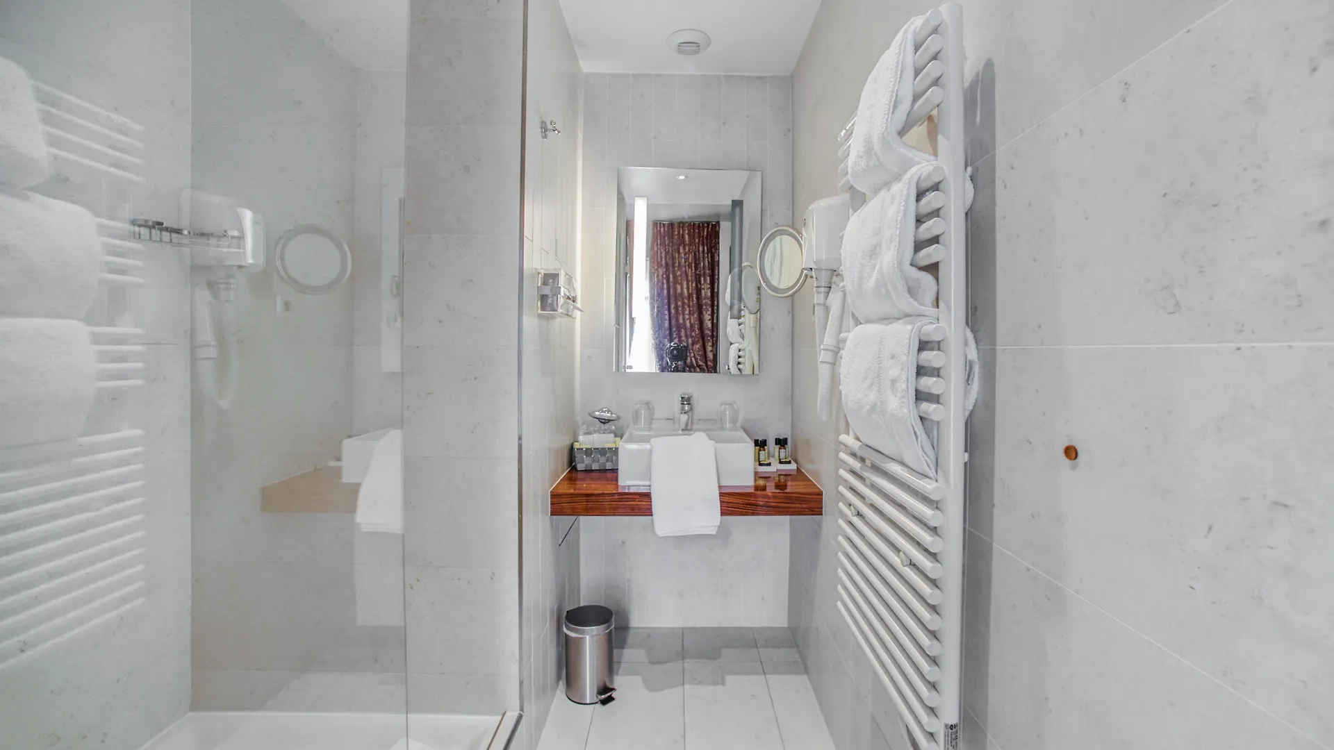 Queens Boutique Hotel Paris