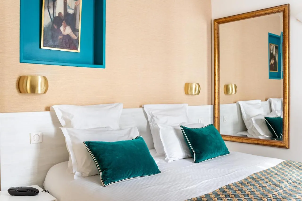 Queens Boutique Hotel Paris 3*,